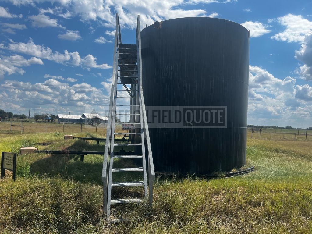 400 BBL Fiberglass Tank