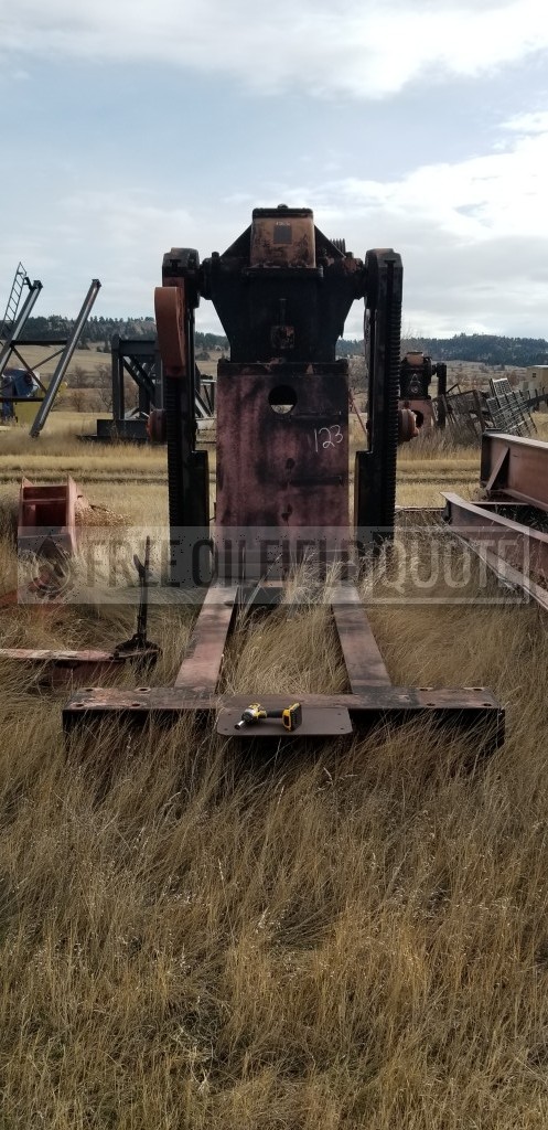 Lufkin 228-246-86 Pumping Unit