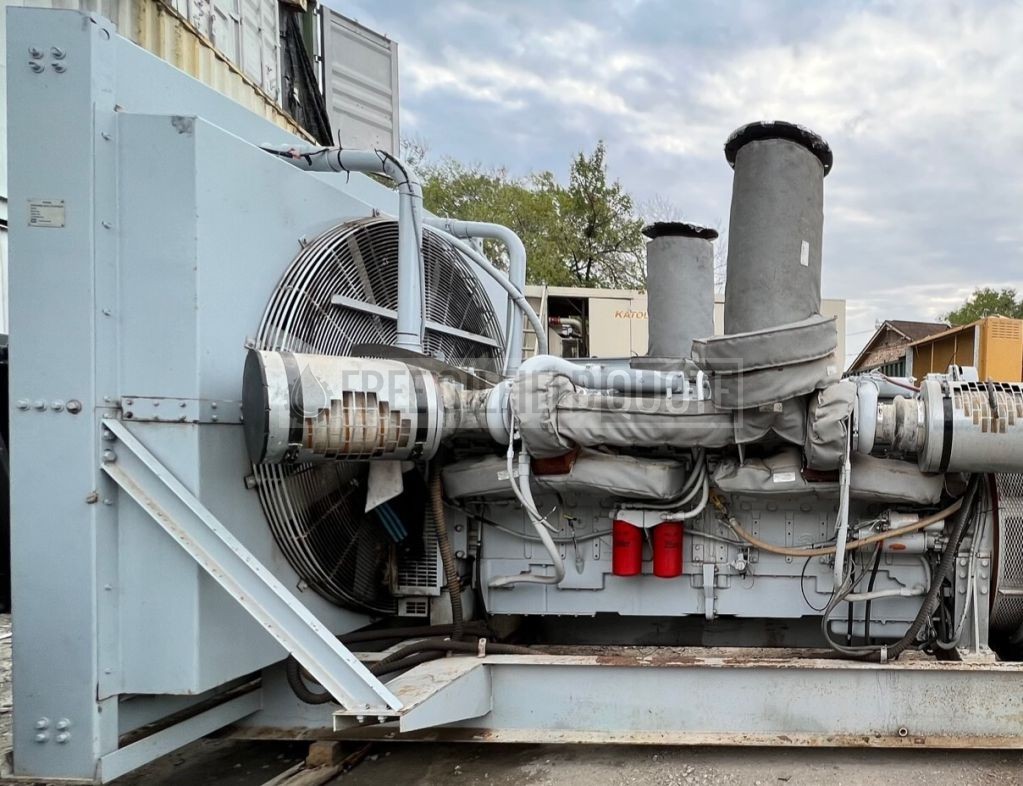 Low Hours Detroit Diesel 24V71TT Diesel Engine