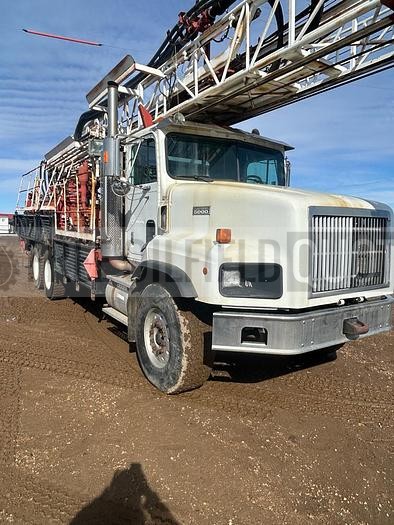 TH60 Range II Water Well Drilling Rig on 1999 Single International Paystar