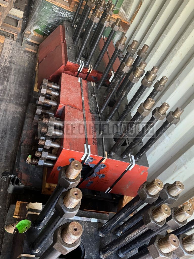 Fluid End Modules Studded Discharge for 9-P-100 Triplex Mud Pump