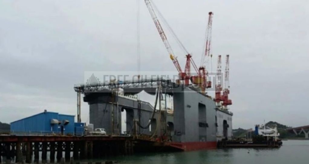 TLC 10000 TON Floating Dock