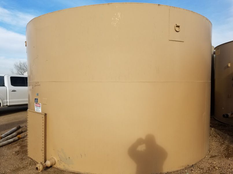 300 BBL Steel Tanks Used