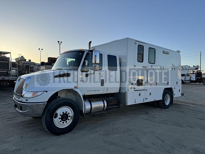 2006 International Wireline Truck