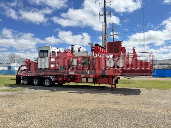 2014 Twin Triplex HT-400 Fluid Pumper