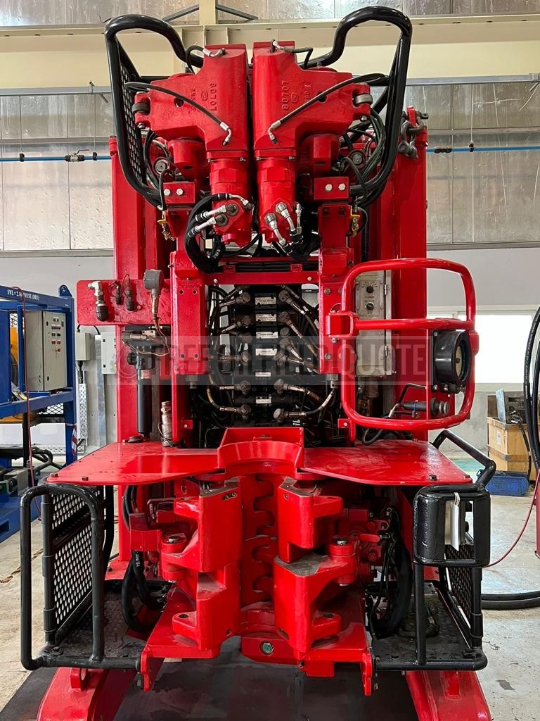 AR-3200 Iron Roughneck