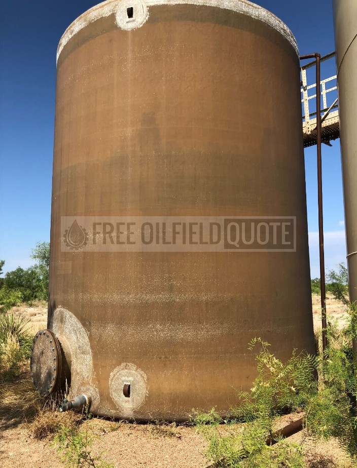 Used 300 BBL Fiberglass Tank For Sale