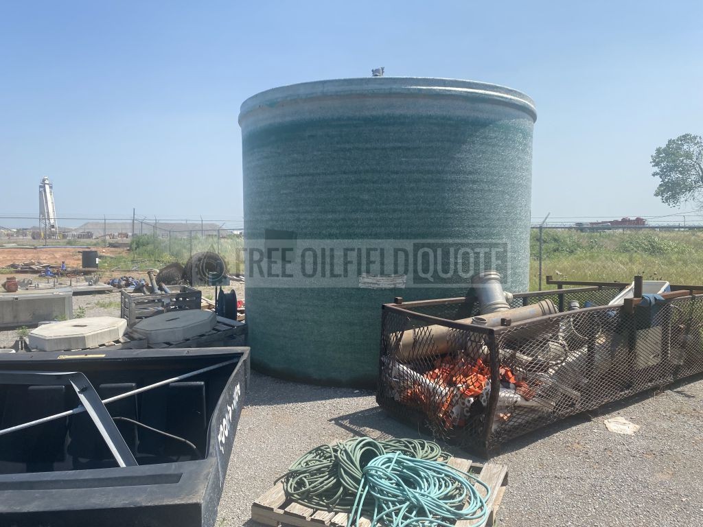 300 BBL Fiberglass Tank