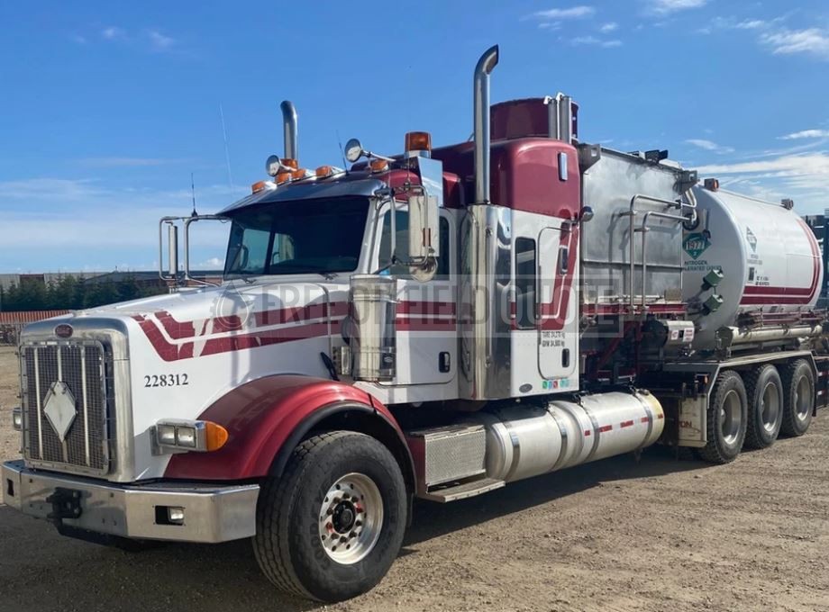 2006 Peterbilt with CS and P Nitrogen Pumping System